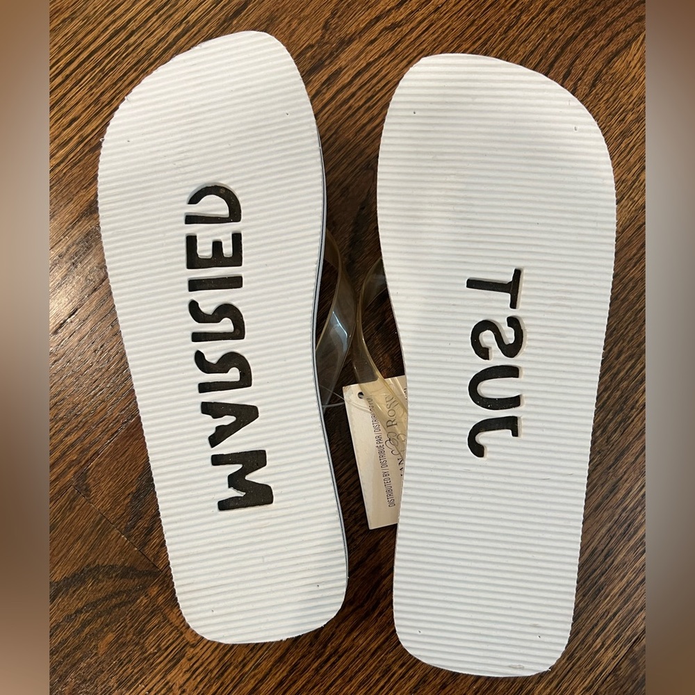 Honeymoon Just Married Flip Flops